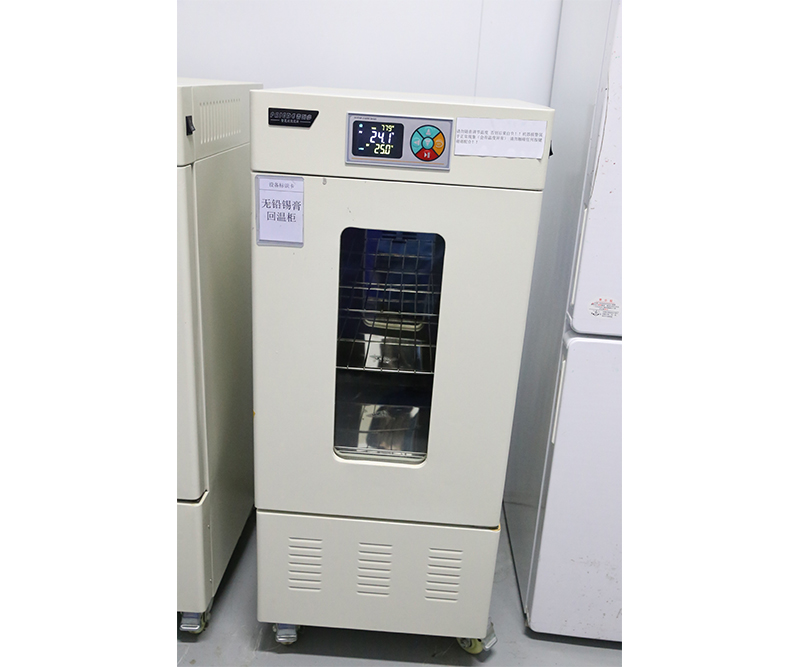 Solder paste temperature recovery cabinet